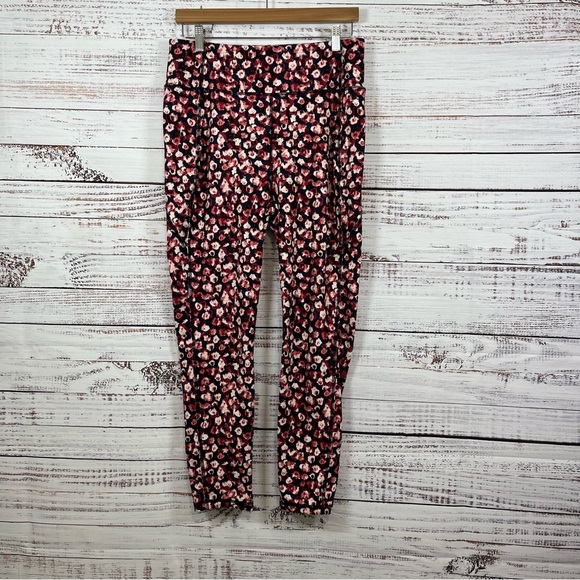 T by Talbots Navy Rose Floral UPF 50 Protection Leggings - Picture 1 of 14